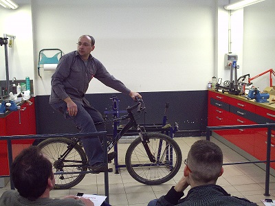curs mecanica de la bici 400x300